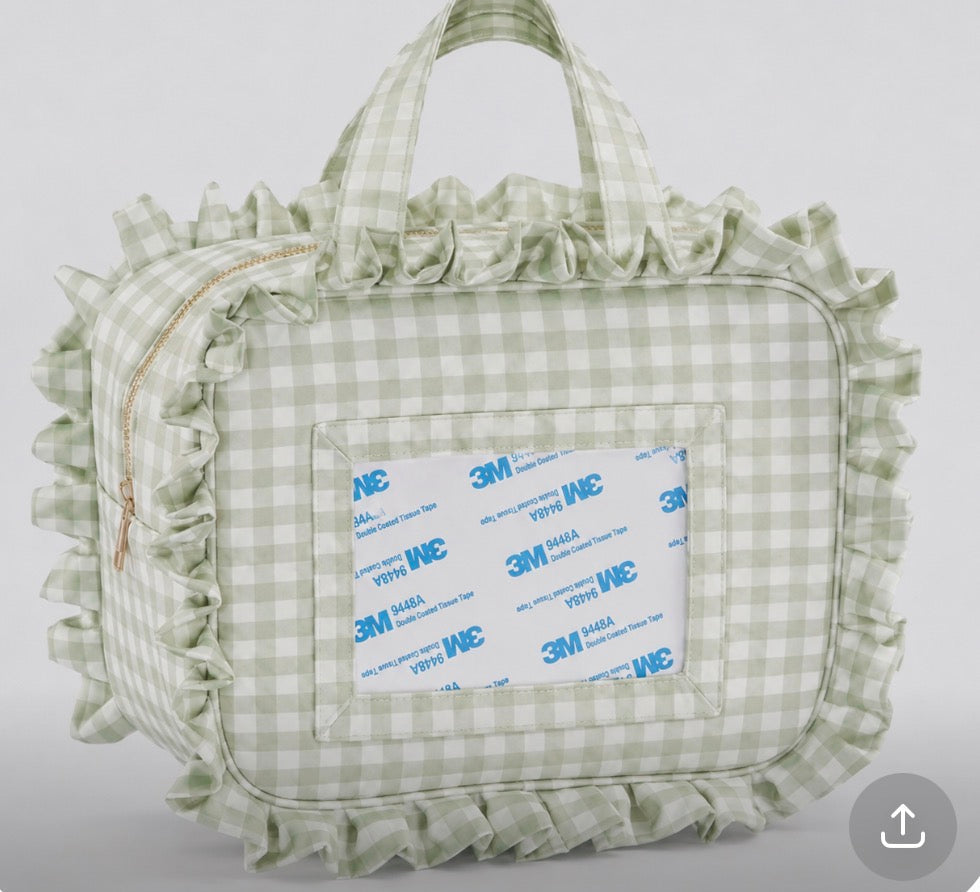 Self-Finishing Needlepoint Bag